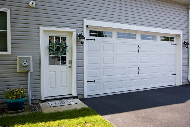 24/7 Emergency Garage Door Panel Replacement experts in Garner, NC